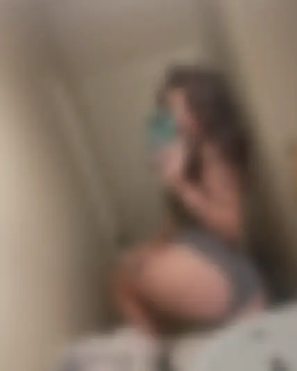 Elena, 24 Jahre — domina sextreffen in Rodgau, Regierungsbezirk Darmstadt