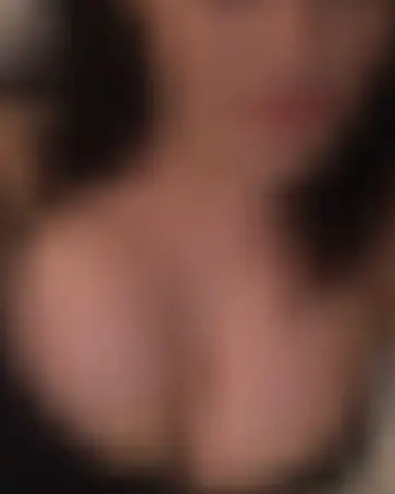 Nora, 19 Jahre — domina sextreffen in Arnsberg