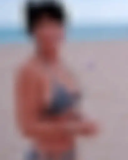 Lia, 22 Jahre — domina sextreffen in Kaufbeuren