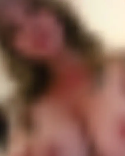 Flora, 22 Jahre — domina sextreffen in Remscheid