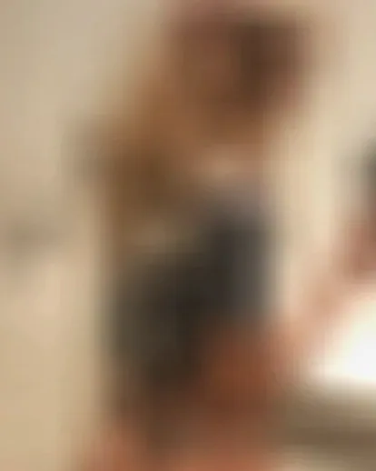 Sienna, 23 Jahre — domina sextreffen in Dreieich