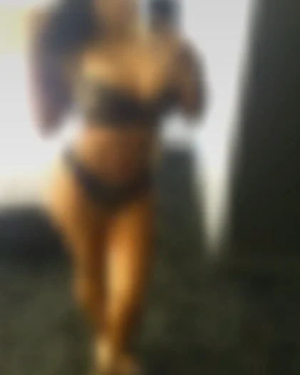 Lara, 24 Jahre — domina sextreffen in Albstadt